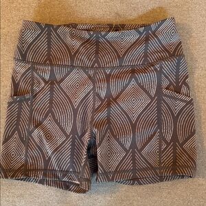 Senita Athletics White and Gray Patterned Shorts